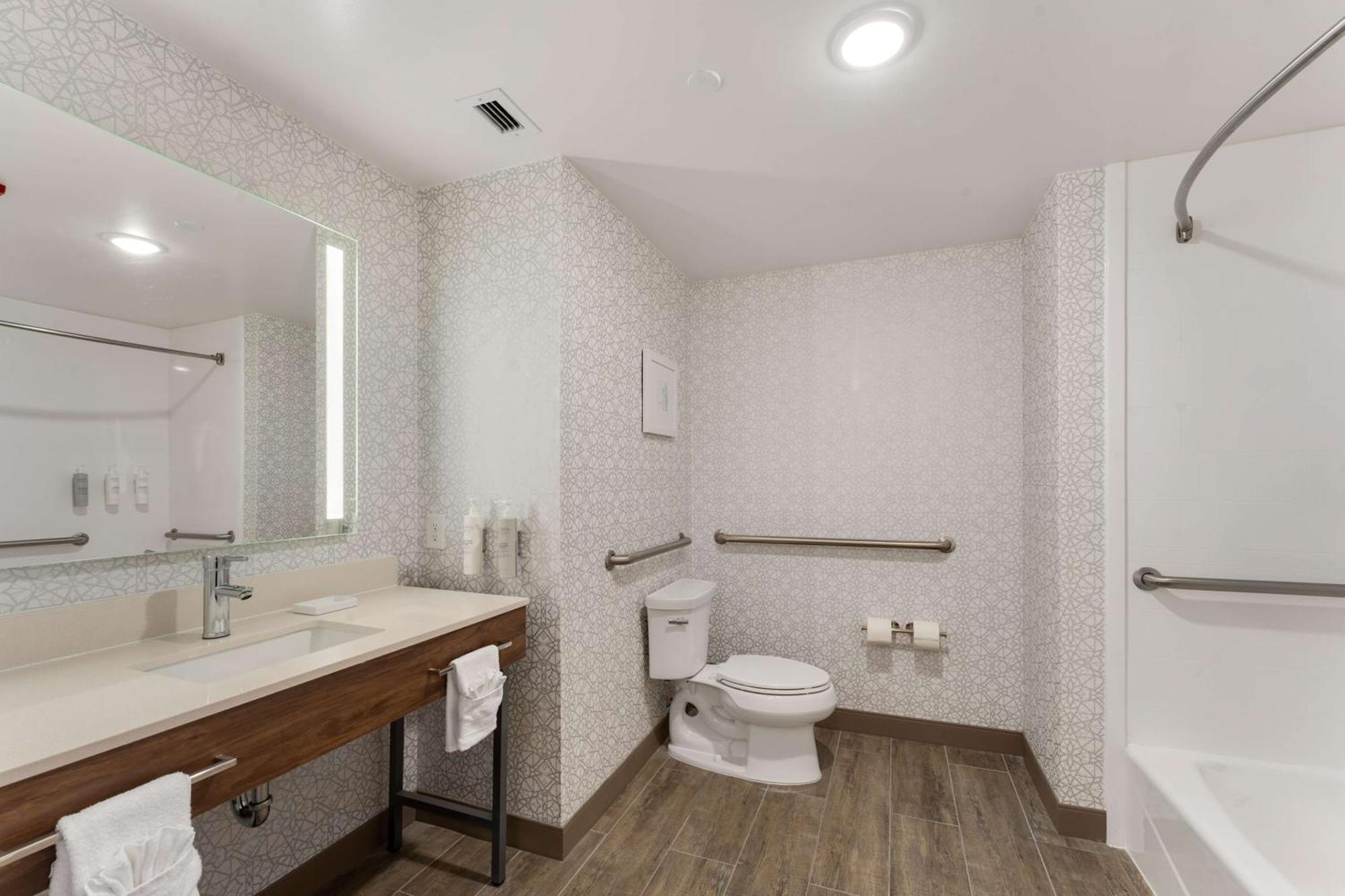 Hampton Inn Milford Ngoại thất bức ảnh